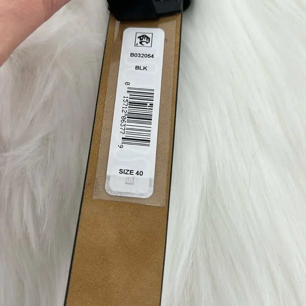 Bloomingdale's The Men's Store Full Grain Cowhide Belt - Black - 40 - NWT